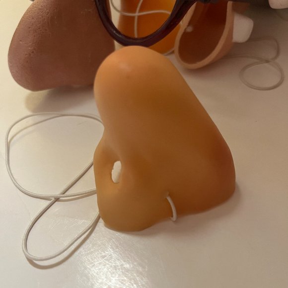 Halloween Rubber Facial Features - Picture 7 of 11